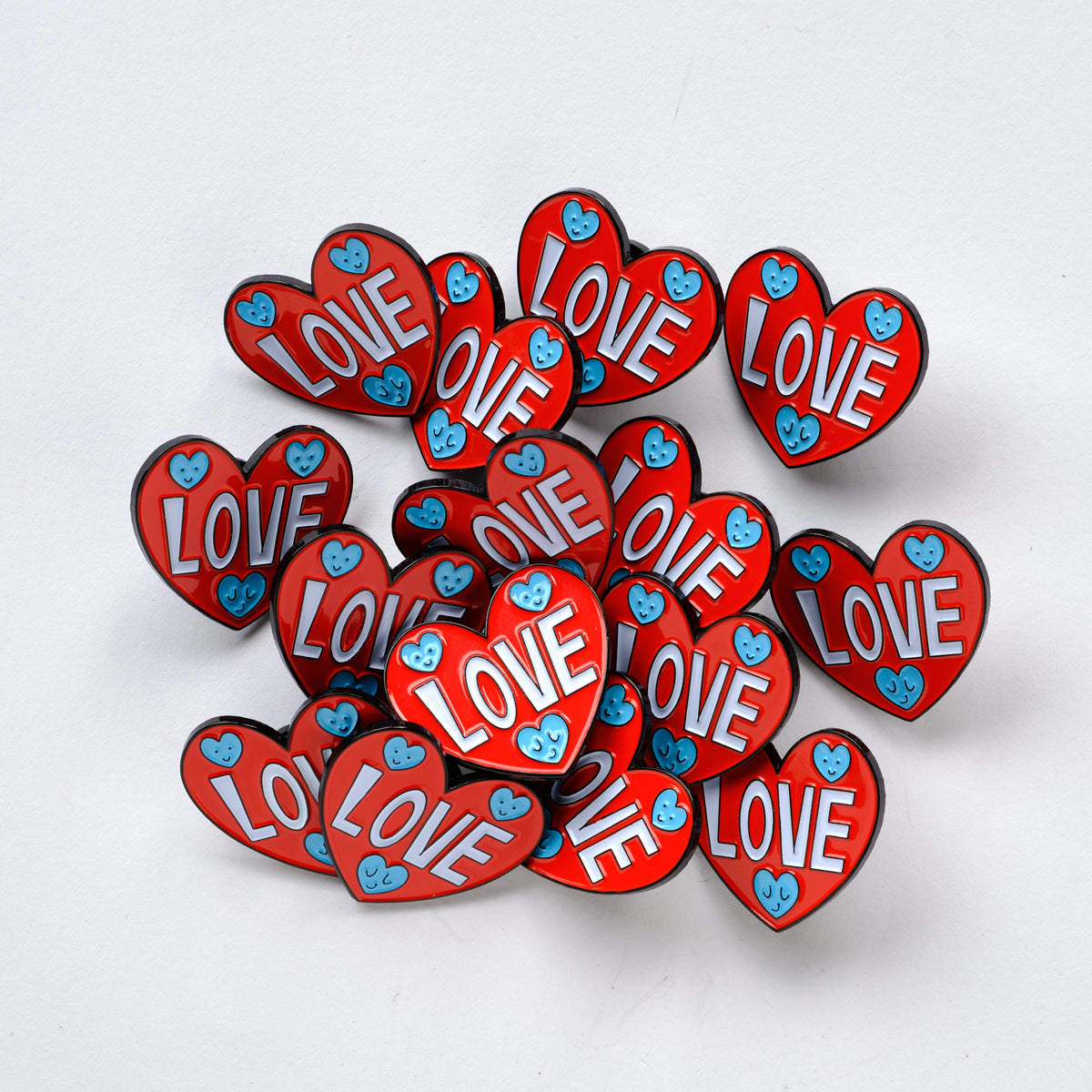 ❤️💙 Love Hearts 💙❤️ - Enamel Pin